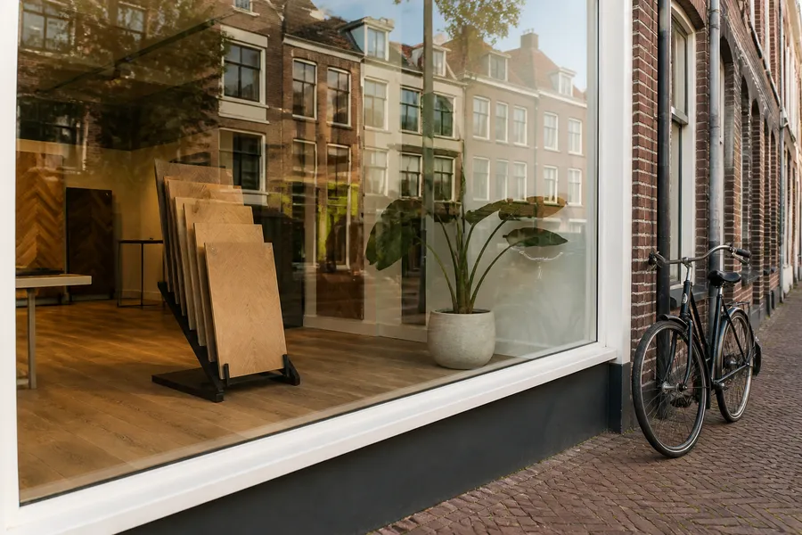Buying in the Netherlands — Dutch oak flooring sample photographed for the guide